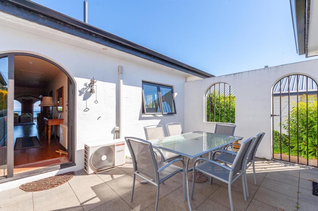Lakefront Villa - Waitahanui Holiday Home מראה חיצוני תמונה